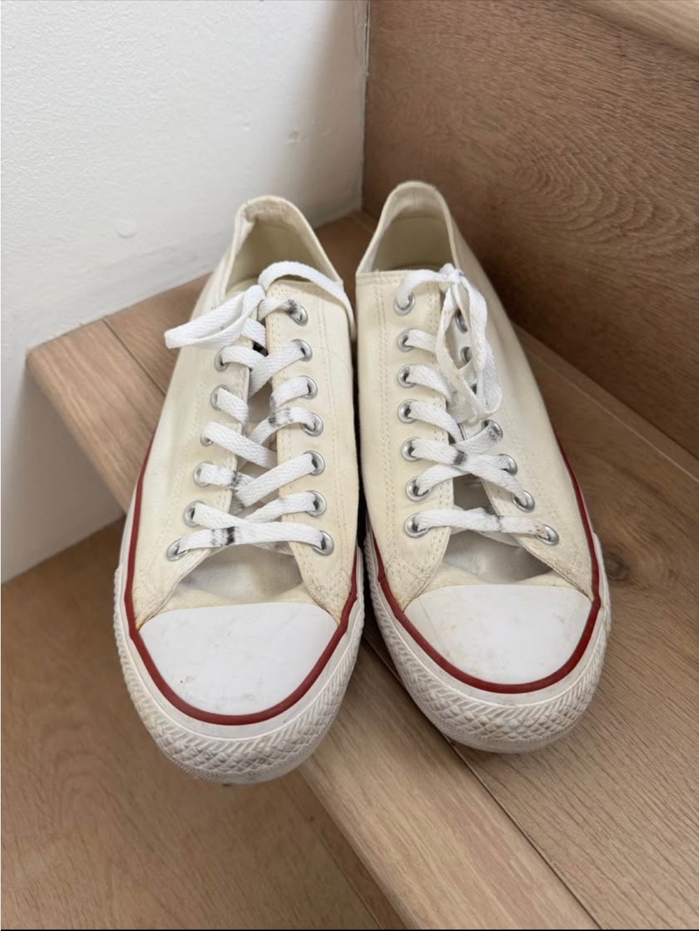 Converse Low-Top Sneakers in Cream with Red Trim